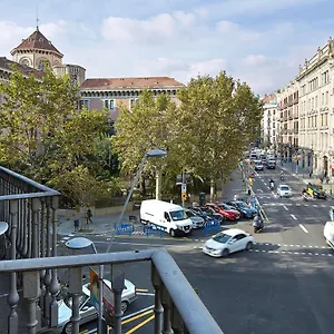 Apartamento Estudiantes Balmes, Barcelona